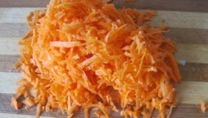 Простой, полезный, низкокалорийный и при этом вкусный салат